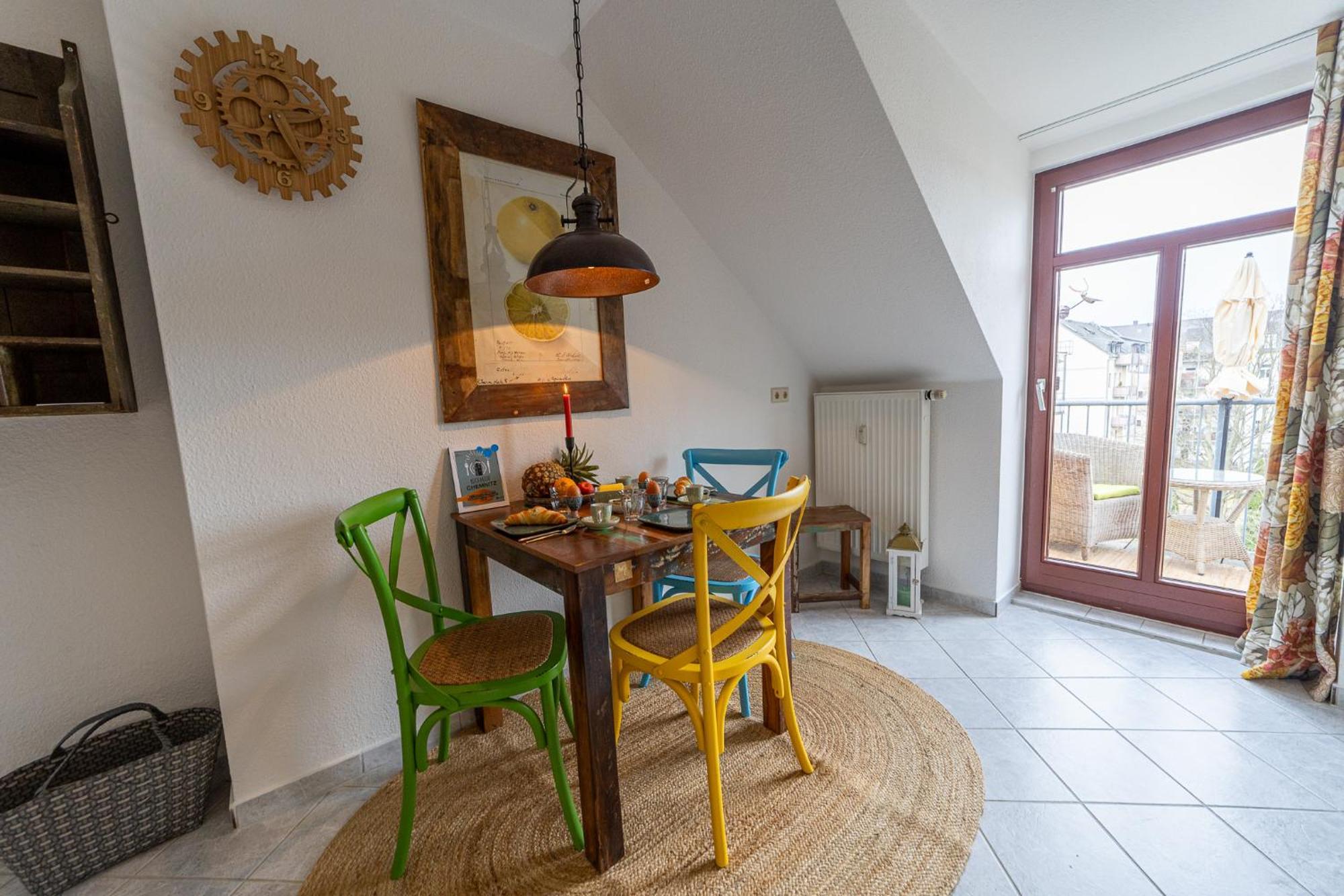 Schlossberg-Domizil Mit Weitblick - Arbeitsplatz, Balkon, Netflix, Badewanne & Yogamatte Chemnitz Exterior foto